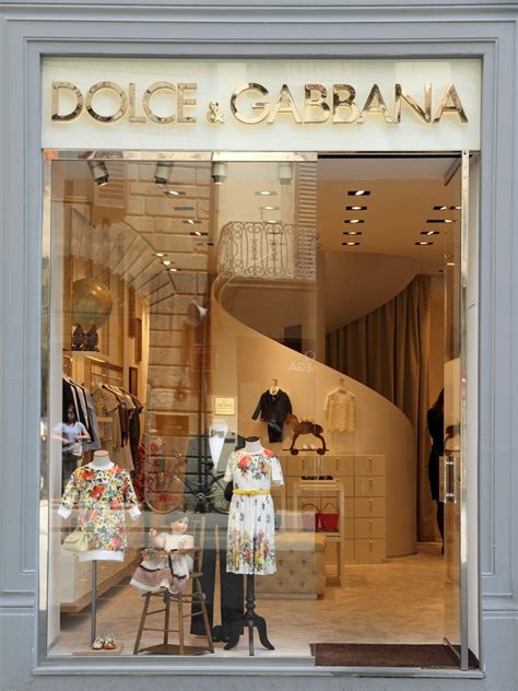 dolce e gabbana outlet vecchie collezioni|dolce and gabbana sale.